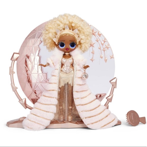 L.O.L. Surprise! O.M.G. 2021 Collector Edition NYE Queen Fashion Doll - Picture 2 of 7